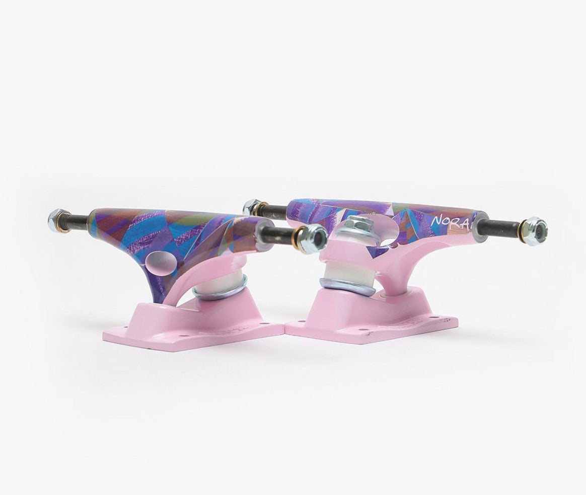 Krux - K5 Nora Triangle Trucks