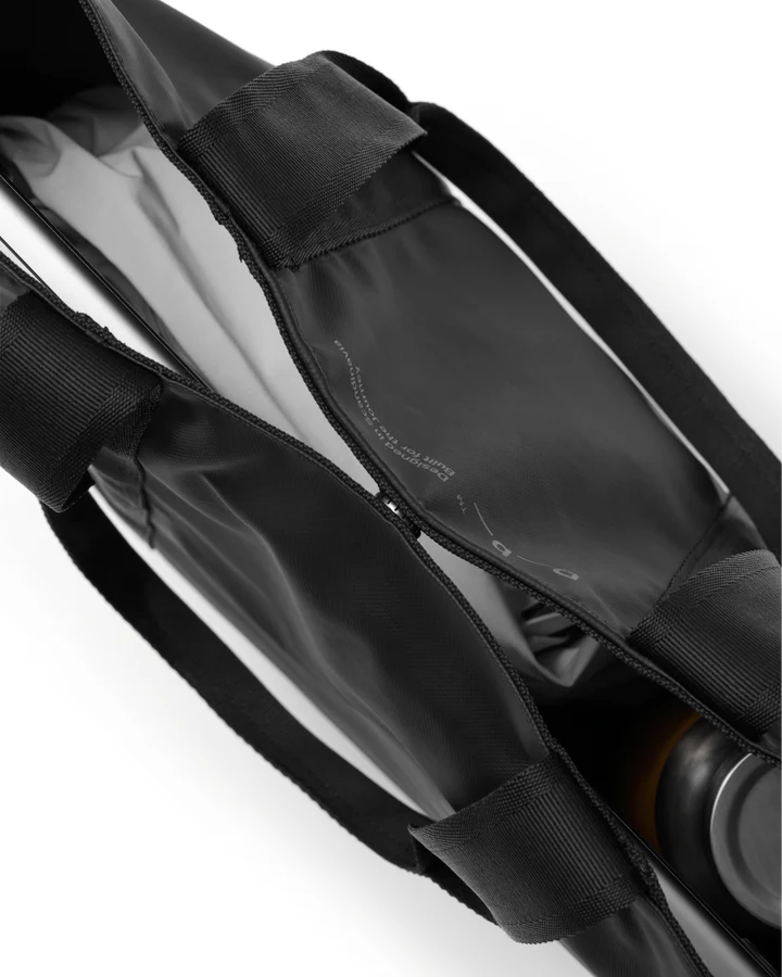 D_b_ - Essential Tote 16L