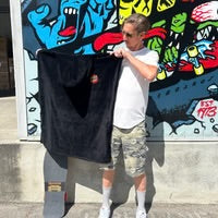 Santa Cruz - Classic Dot Hooded Towel