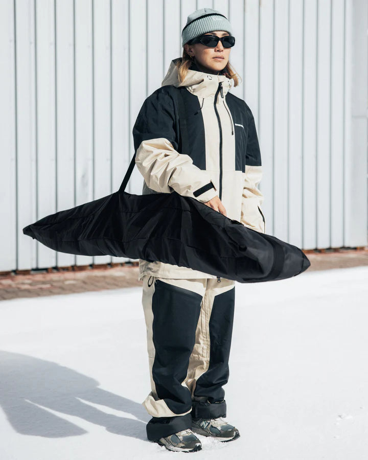 D_b_ - Snow Essential Snowboard Bag