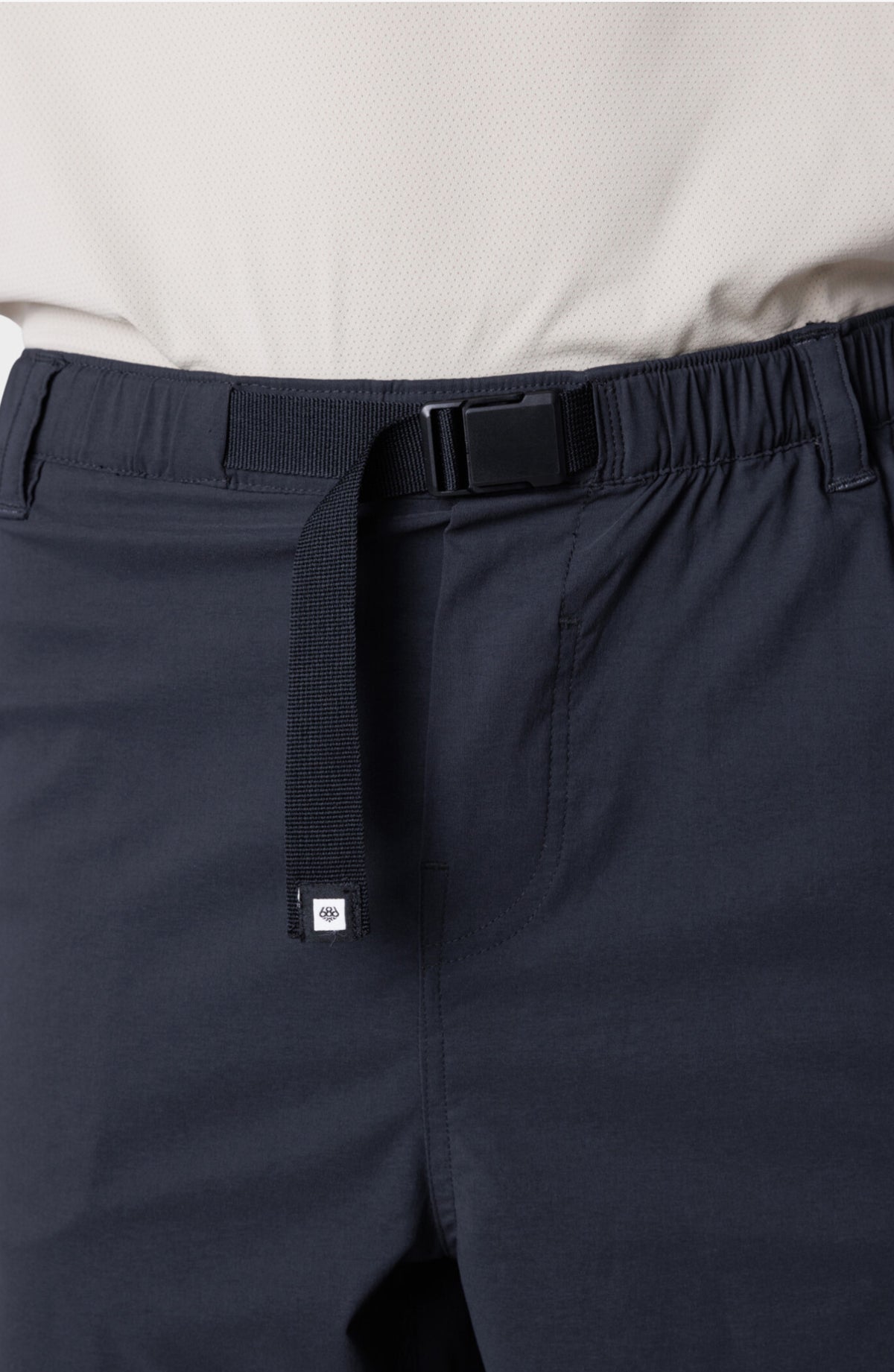 686 - Mens Traveler Featherlight Cargo Shorts - 8"