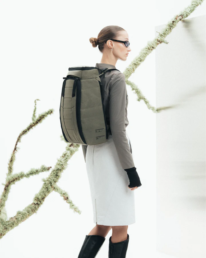 D_b_ - Hugger Backpack