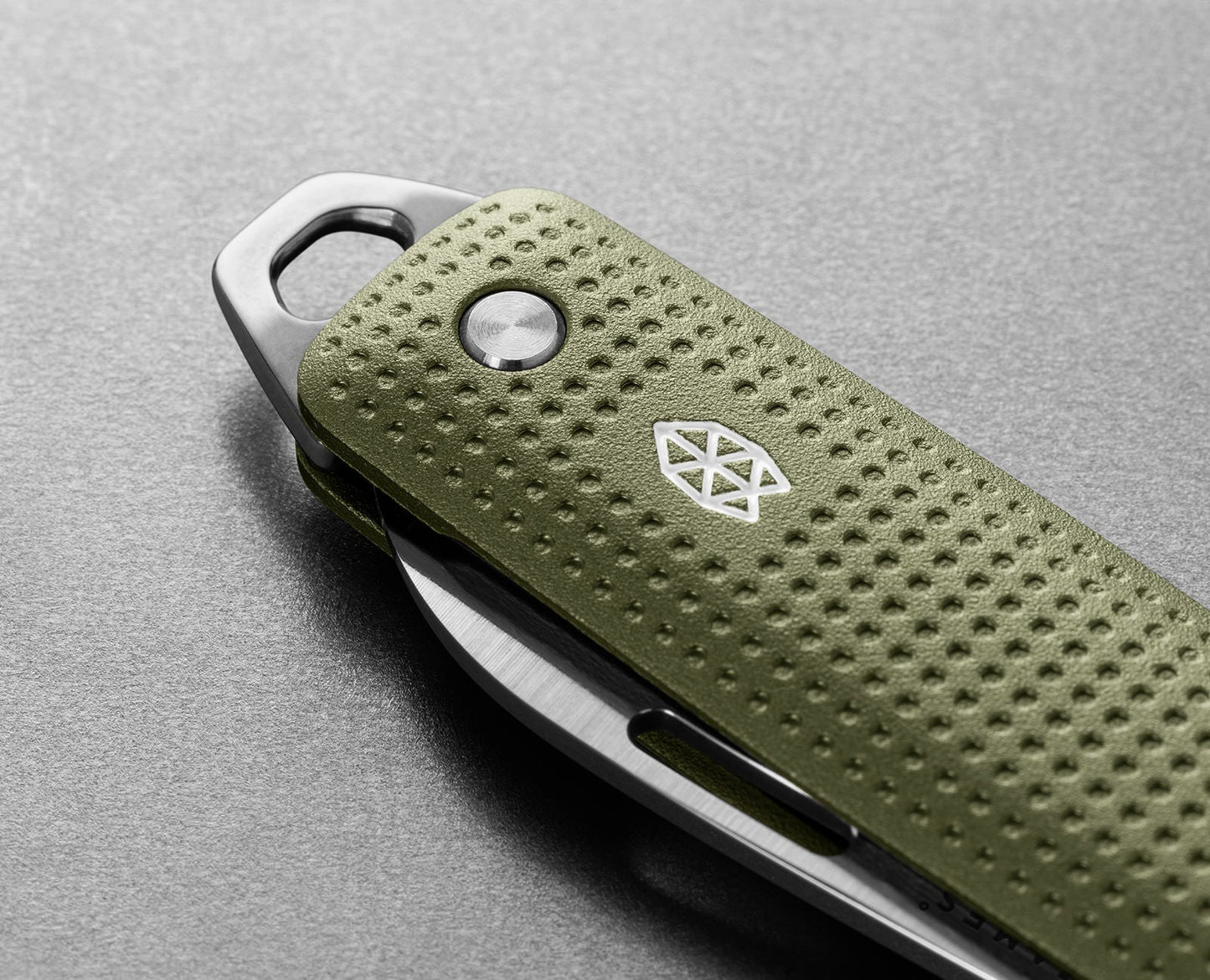 The James Brand - The Elko - Minimal form, with maximum utility