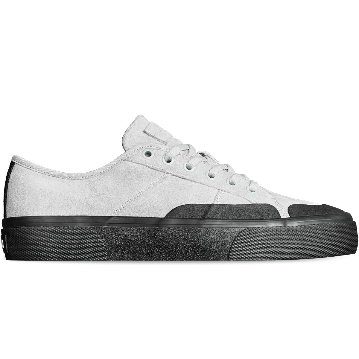 Globe - Surplus Shoes