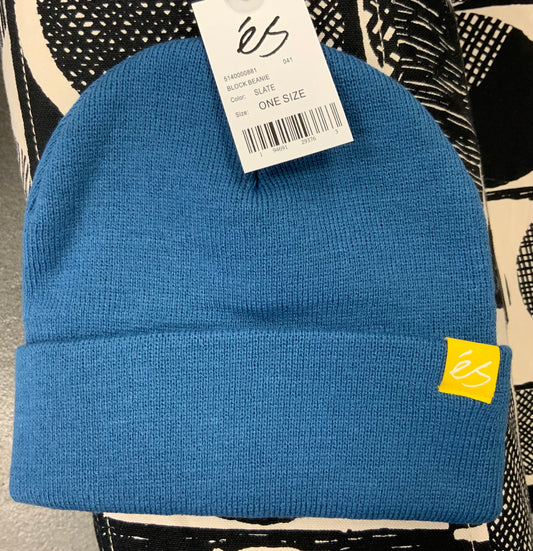 Es - Block Beanie