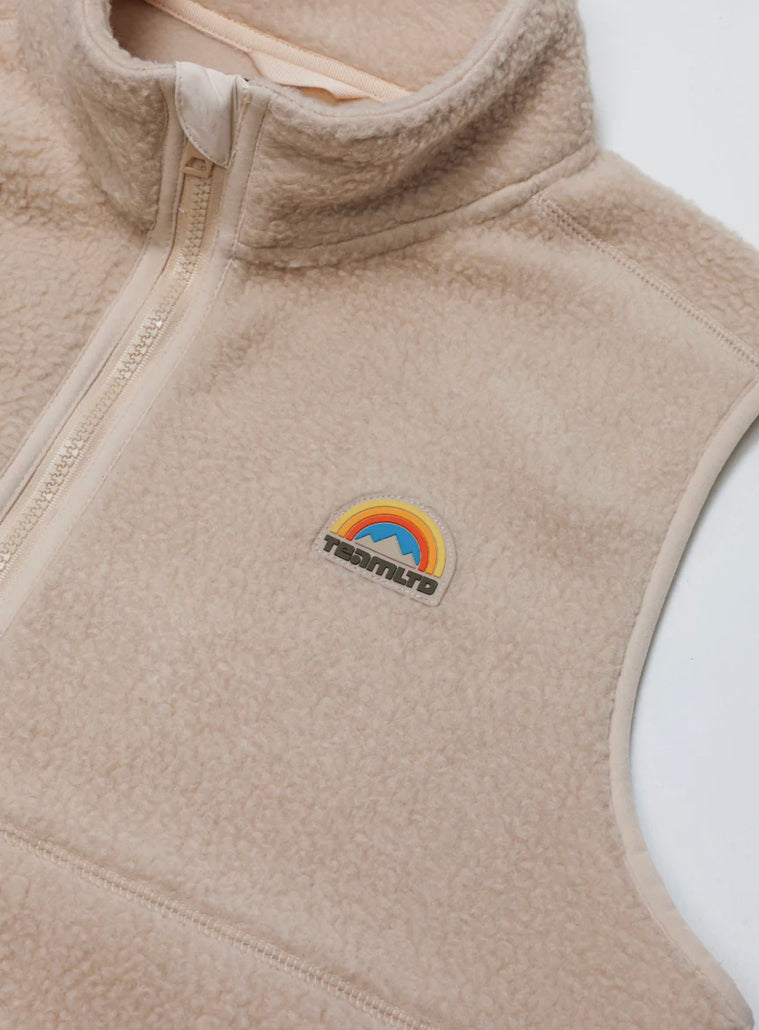 TEAMLTD - Chalet Vest