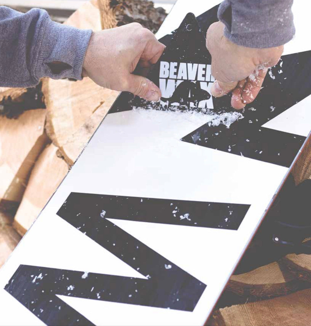 Snowboard wax service